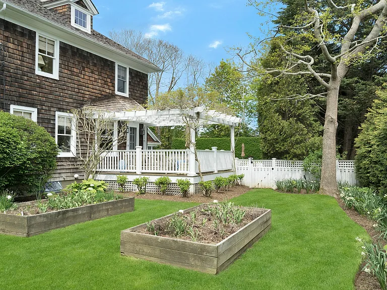 52 Osborne Ave — Photo 25