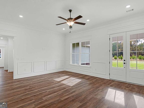 5th image of 795 S T Morris Rd NE