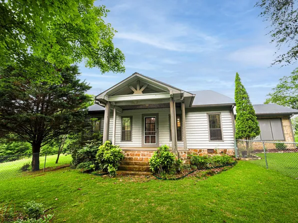 320 Spring Cove Rd, Florence, AL 35634