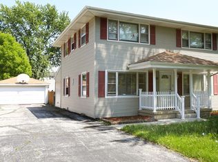 583 N Kenilworth Ave, Elmhurst, IL 60126