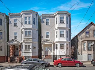276 Princeton St #1, Boston, MA 02128