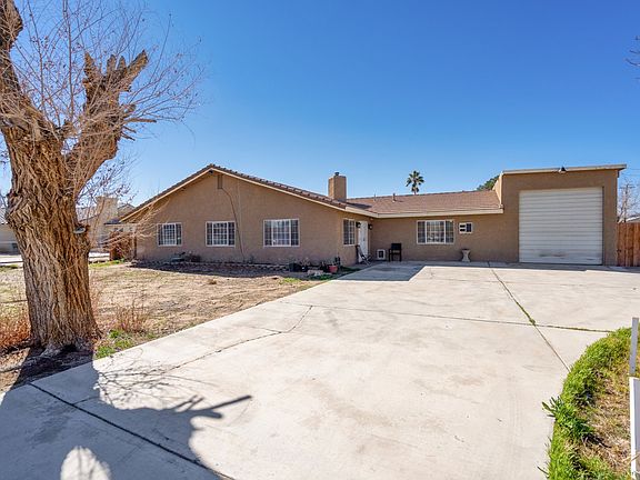 2nd image of 12486 Magnolia Ave