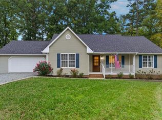 6401 Charter Oak Dr, Pleasant Garden, NC 27313