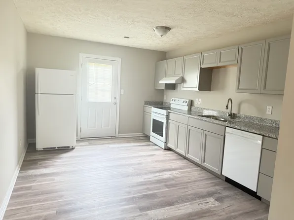 109 Cool Breeze Dr #109, Raeford, NC 28376