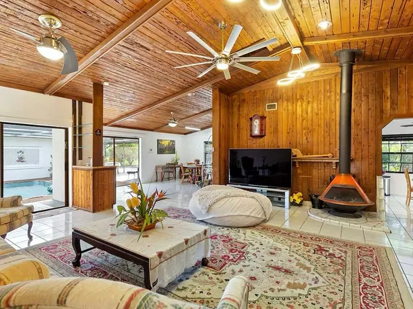 196 E Mariana Ave, North Fort Myers, FL 33917