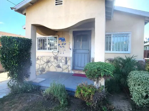 11705 Freeman Ave, Hawthorne, CA 90250