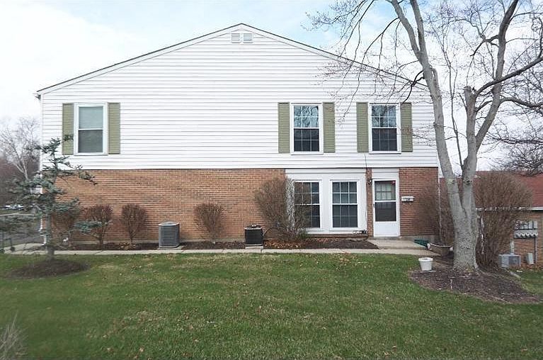 1st image of 14 Sunnyside Dr #15
