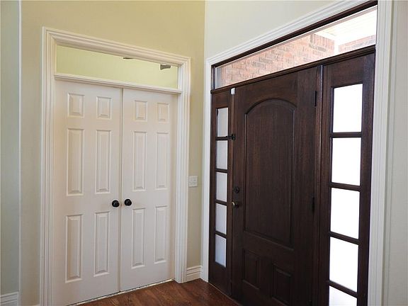 4th image of 3708 NW Creekstone Blvd
