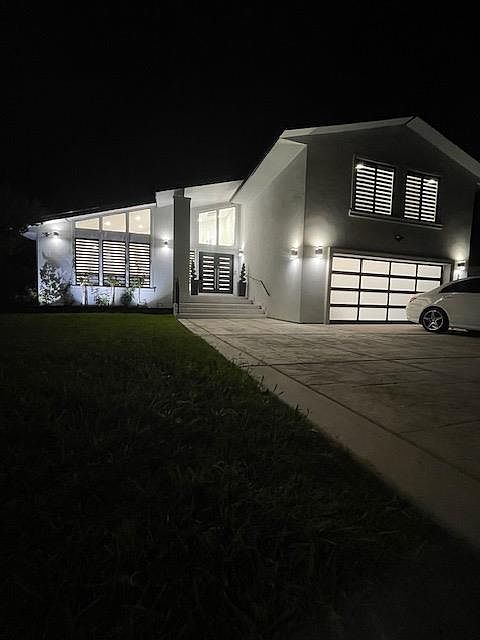 1st image of 8516 Oak Ave