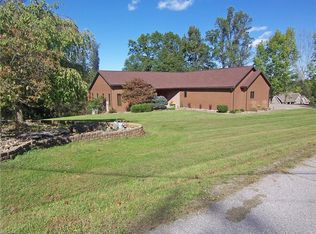 4160 Butcher Bend Rd, Mineral Wells, WV 26150