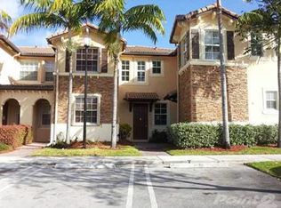 9343 SW 227th St UNIT 4-20, Cutler Bay, FL 33190