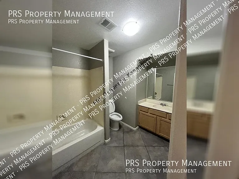 1453 E Sierra Madre Ave — Photo 18