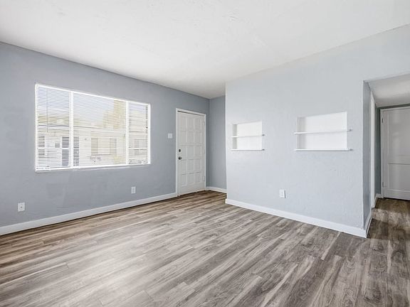 5th image of 2114 N Forgeus Ave Unit B