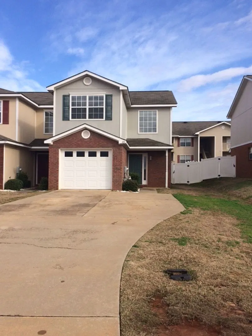 Coming Soon - 201 Wakefield Way — Photo 1