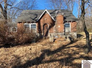 4155 Clinton Rd, Paducah, KY 42001