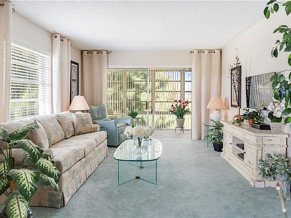 4th image of 47 Woodland Drive #207