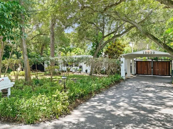 10030 59TH AVENUE N, ST PETERSBURG, FL 33708