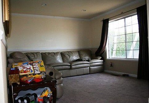 3rd image of 2253 Jacqueline Dr