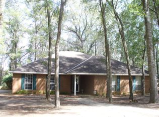 108 Remington Dr, Dothan, AL 36303