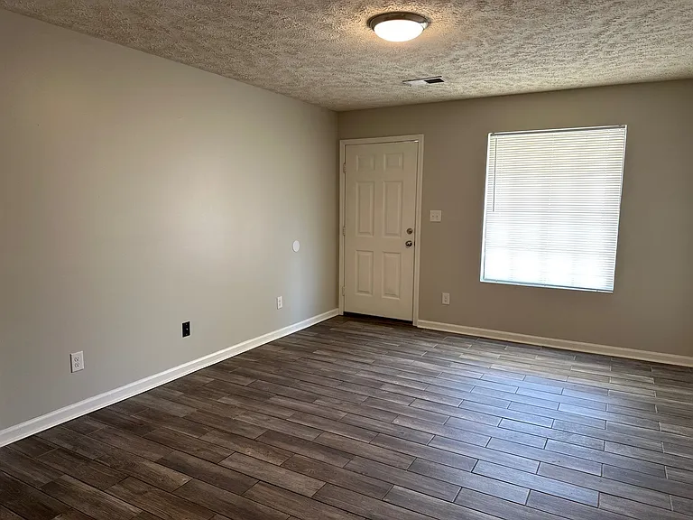 642 Old Humboldt Rd #A — Photo 3