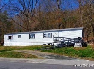 40 Worcester St, Augusta, ME 04330