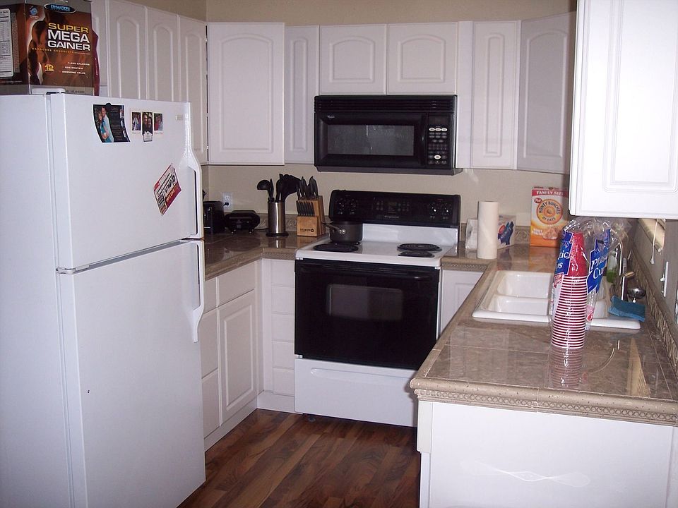 2nd image of 5235 S Glendon St APT W1