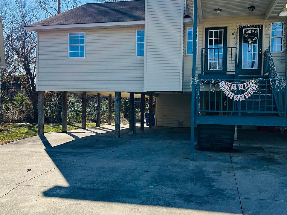1st image of 102 Derwent Ct