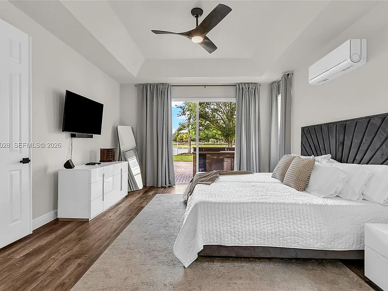 950 Marina Dr — Photo 15
