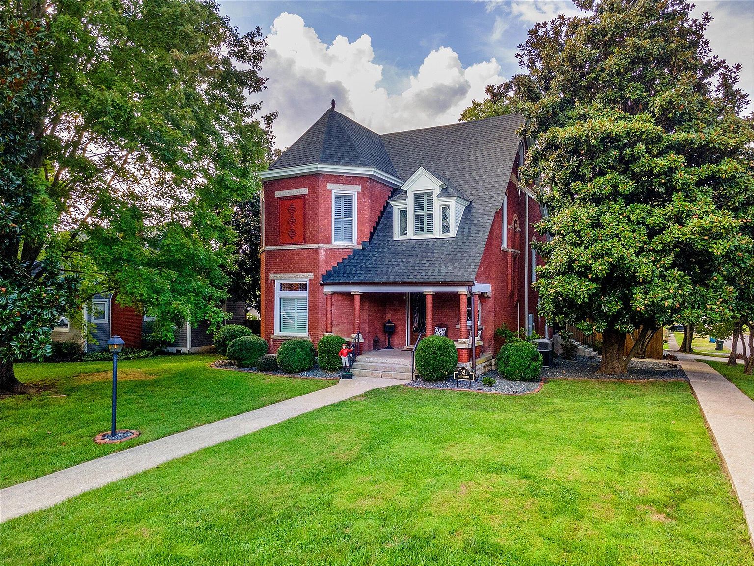 321 Gano Ave, Georgetown, KY 40324 | Zillow