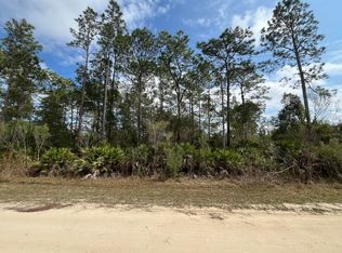 206 Royal Ave, Interlachen, FL 32148