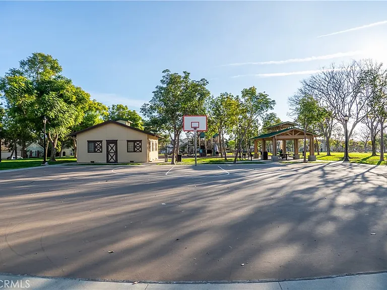 15767 Flight Ave — Photo 21