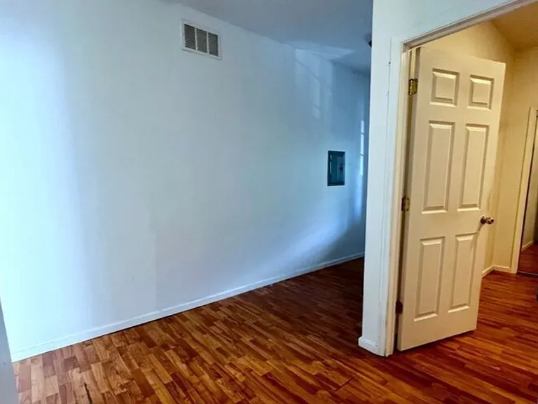 120 S 46th St #2B — Photo 30