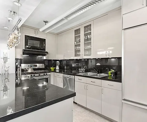 Sold by Compass | media 4