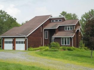53 Berkshire Rd, Lisbon, NH 03585