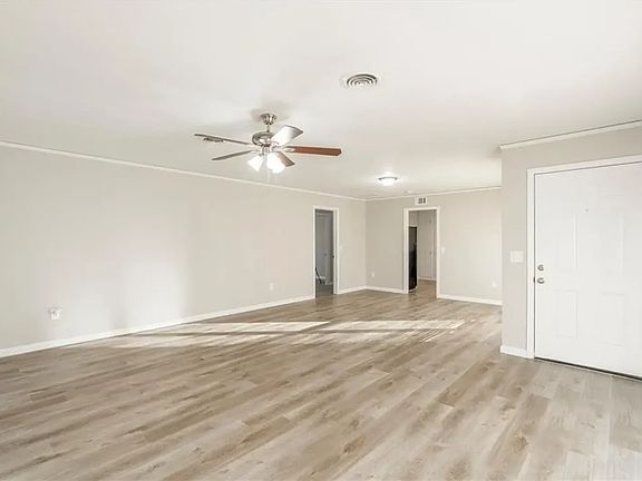 3rd image of 3500 S McKinley Ave