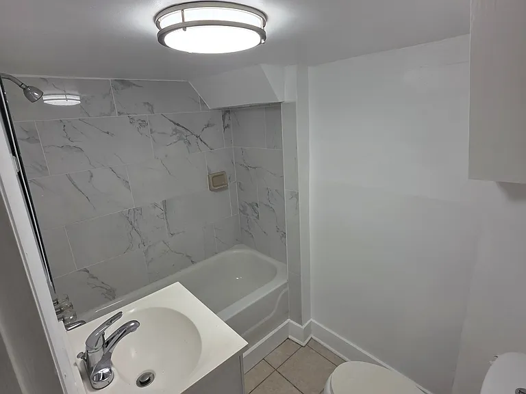 Full Bath Terrace Level