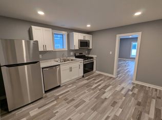 19 Main St FLOOR 2, Ballston Lake, NY 12019