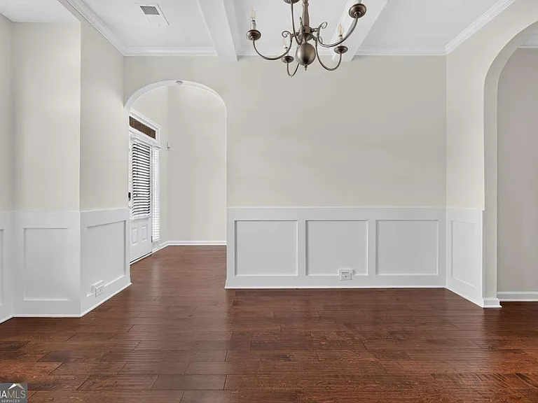 2210 Apple Orchard Way — Photo 8