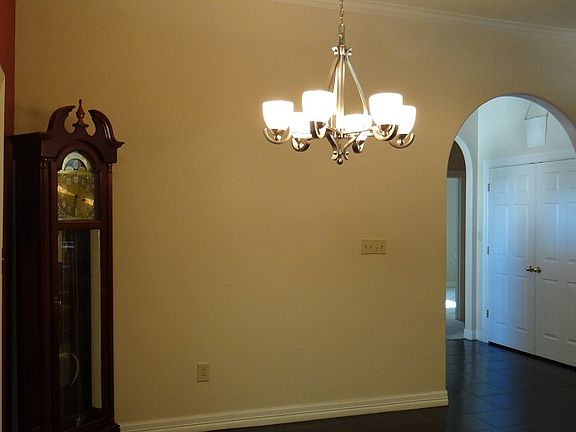 5th image of 7617 Golfhill Dr