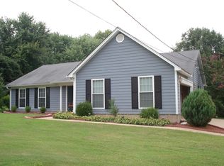 136 High Oaks Dr, Jackson, TN 38305