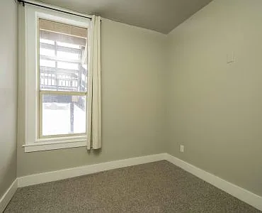 3 bed, 1.5 bath, 950 sqft, $2,500 — Photo 4