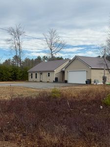 7 Silver Way, Oxford, ME, 04270