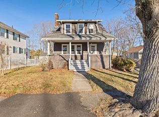 21 Vesey St, Brockton, MA 02301