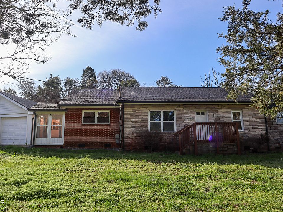 1st image of 957 Thorngrove Pike