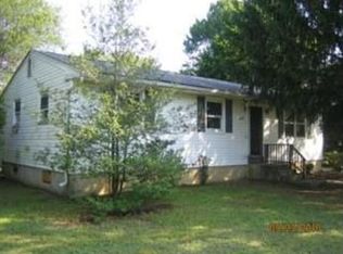 1349 Forest Grove Rd, Vineland, NJ 08360