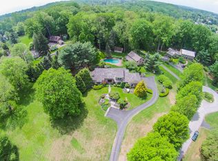 707 Haldane Dr, Kennett Square, PA 19348