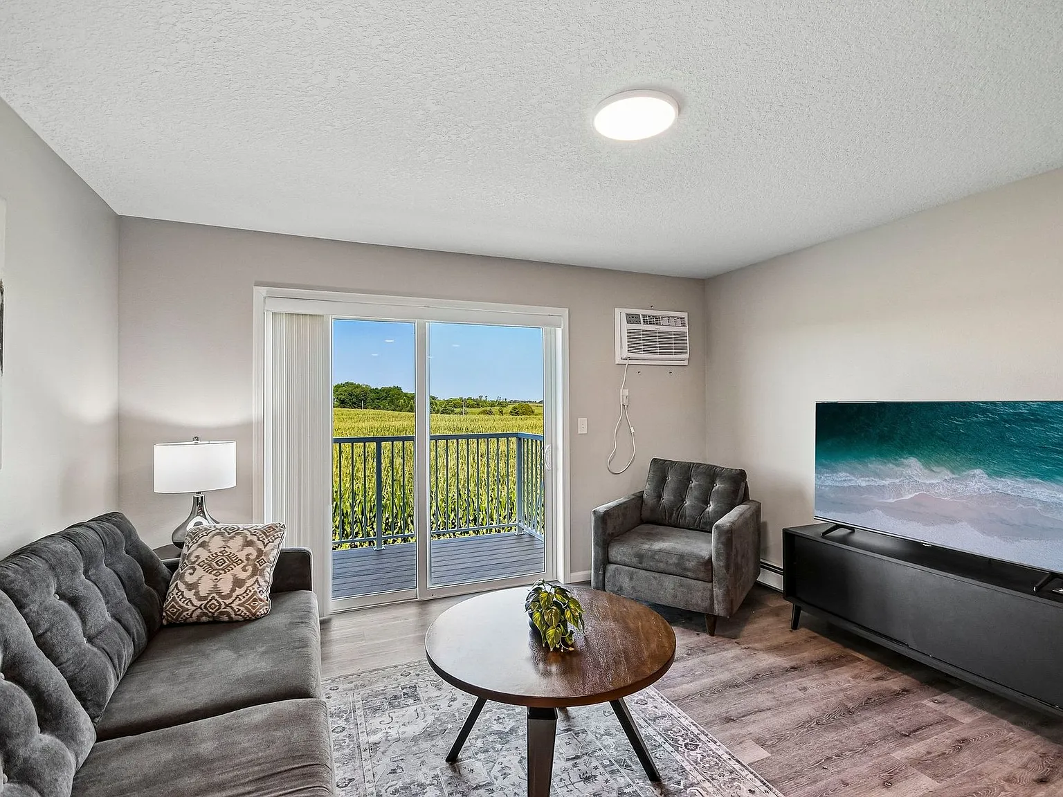 Winsted Fields Apartments — Photo 4