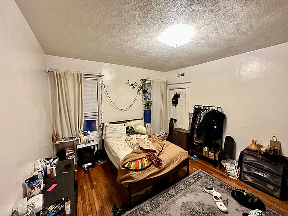 2nd image of 14 Ashford St #4R