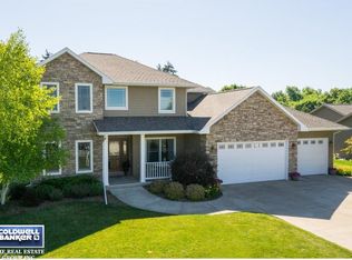 1514 Hayden Dr, Oshkosh, WI 54904