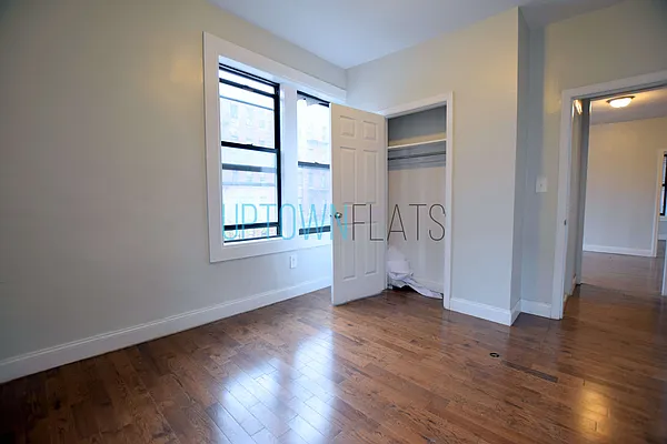 Rented by Uptown Flats LLC | media 12